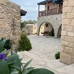 Florence Dreaming House