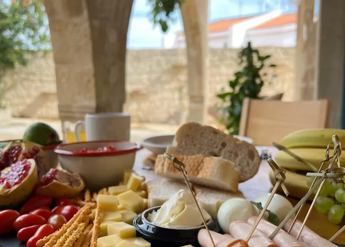 Florence Dreaming House