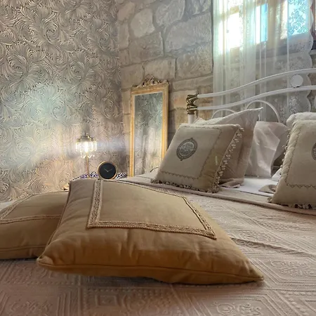 Florence Dreaming House * Pissouri