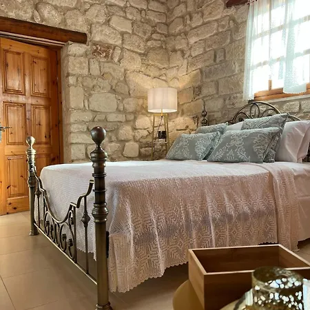 Villa Florence Dreaming House