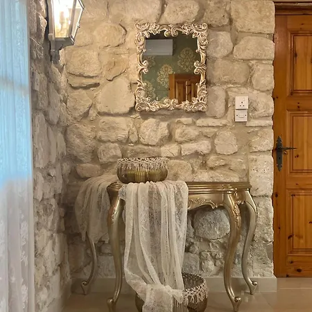 Villa Florence Dreaming House