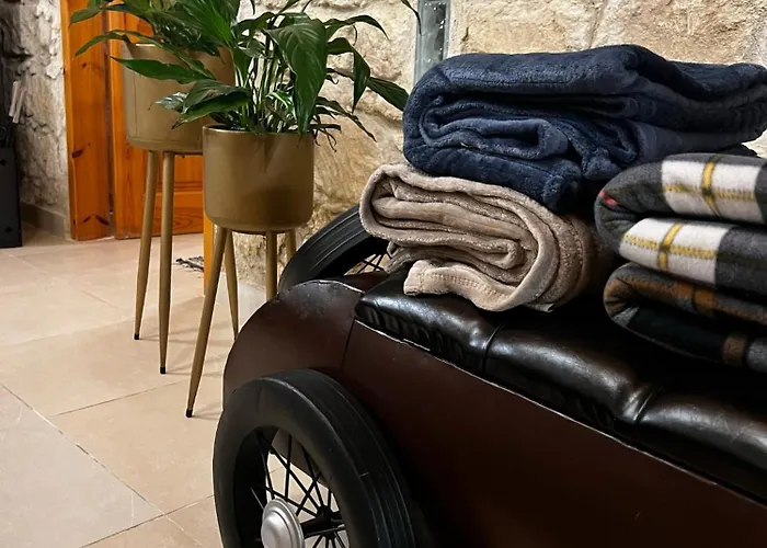 Florence Dreaming House *