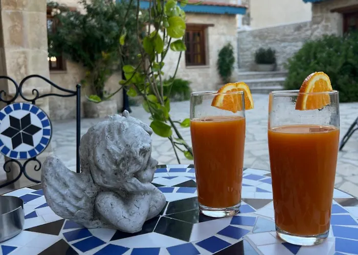 Florence Dreaming House